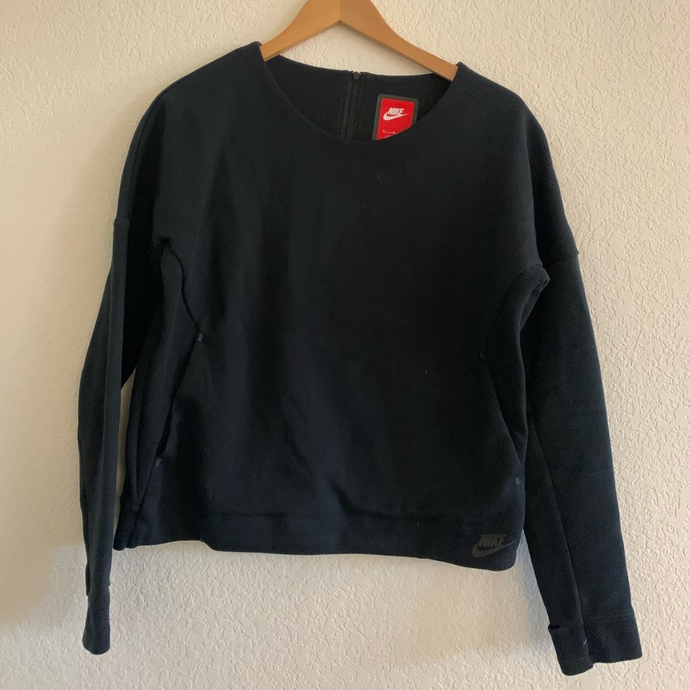 Nike sweatshirt